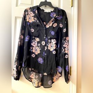 Cloth & Stone Anthropologie Women's Black Floral Tavira Top Size Large
